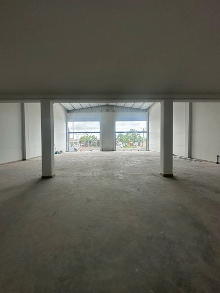 Loja comercial com 300m² de área Av. Rudá centro Capão da Canoa: 8ª foto da galeria de imagens do imóvel