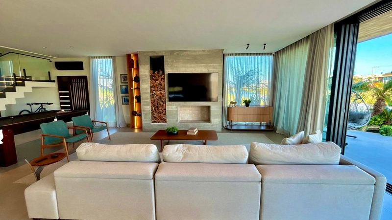 Sobrado de alto padrão beira lago no Amare Home Resort, com 6 suítes: 4ª foto da galeria de imagens do imóvel