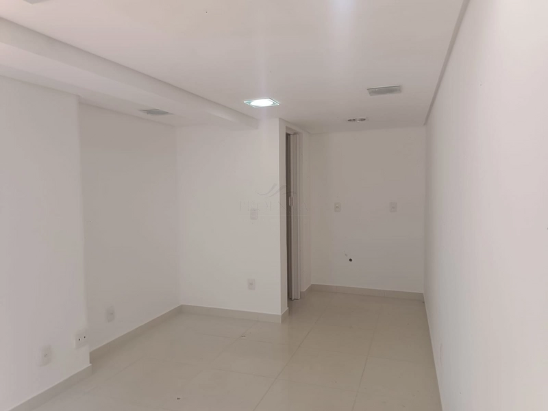 Excelente loja comercial centrinho de Capão da Canoa: 4ª foto da galeria de imagens do imóvel