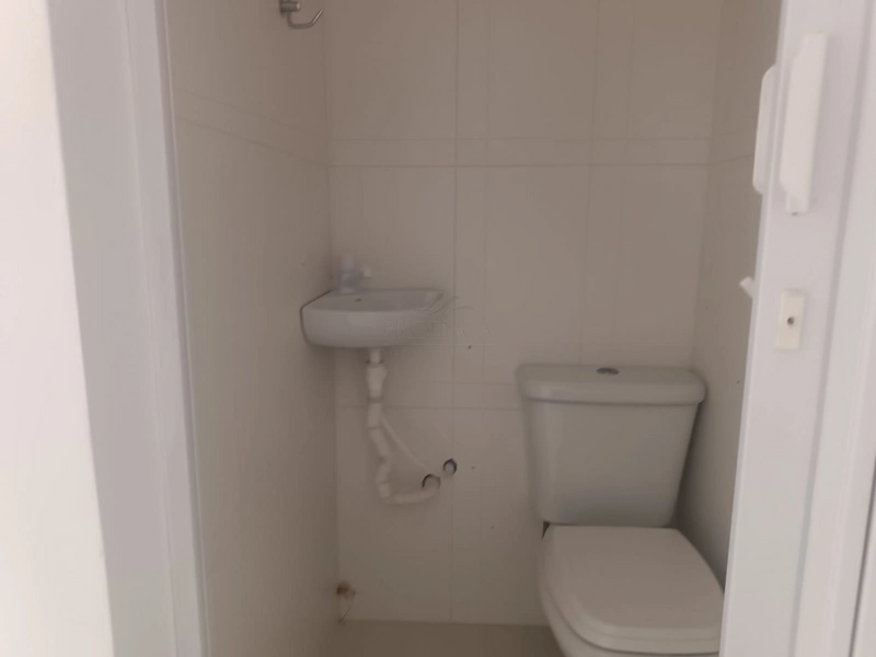 Excelente loja comercial centrinho de Capão da Canoa: 9ª foto da galeria de imagens do imóvel