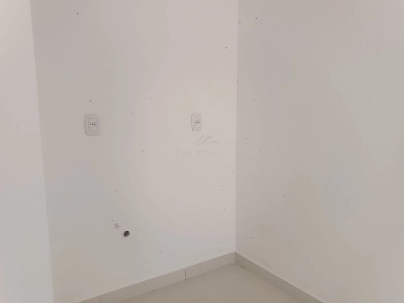 Excelente loja comercial centrinho de Capão da Canoa: 10ª foto da galeria de imagens do imóvel