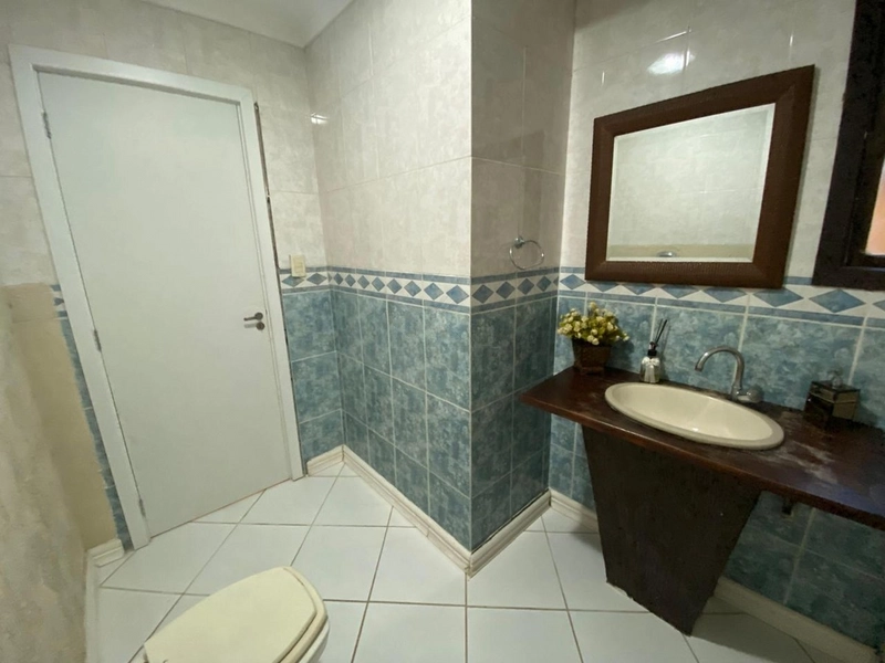Lindo Sobrado 04 dormitórios , 06 banheiros, espaço gourmet e piscina: 14ª foto da galeria de imagens do imóvel