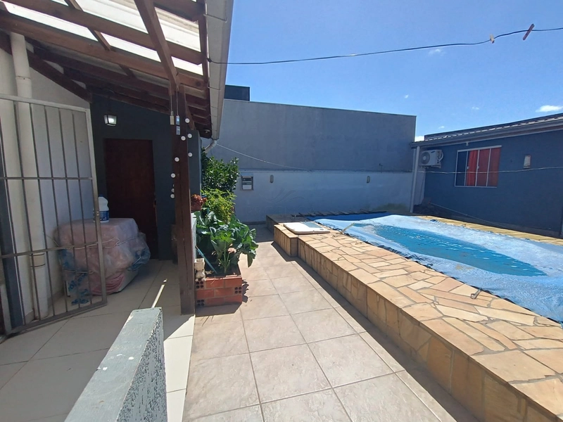 Casa 03 dormitórios com Quisque e Piscina Guarani Capão da Canoa: 2ª foto da galeria de imagens do imóvel