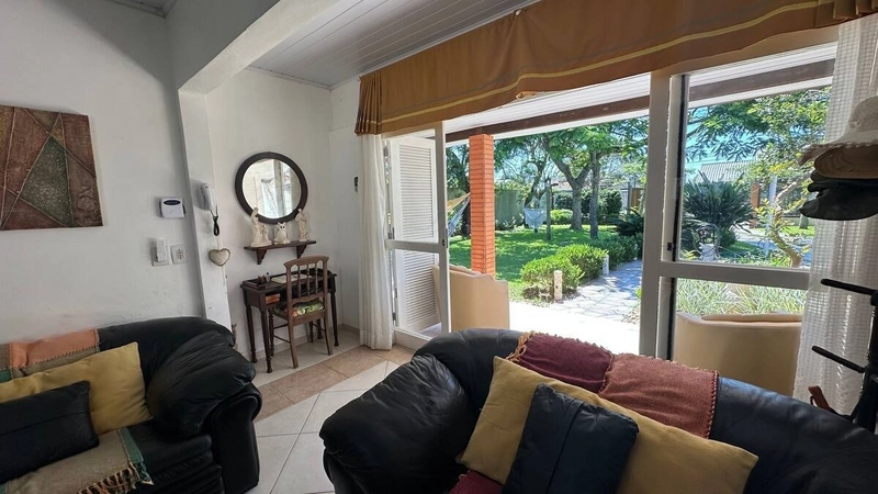 Excelente casa a venda bairro Araça próxima do mar Capão da Canoa: 6ª foto da galeria de imagens do imóvel