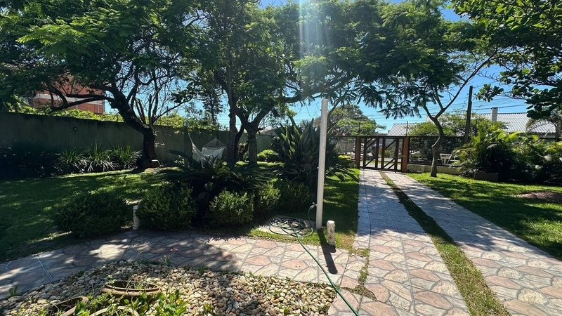 Excelente casa a venda bairro Araça próxima do mar Capão da Canoa: 5ª foto da galeria de imagens do imóvel