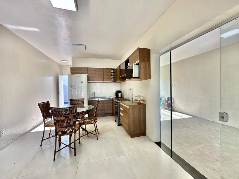 CASA COM PISCINA EM ATLÂNTIDA SUL !!: 4ª foto da galeria de imagens do imóvel