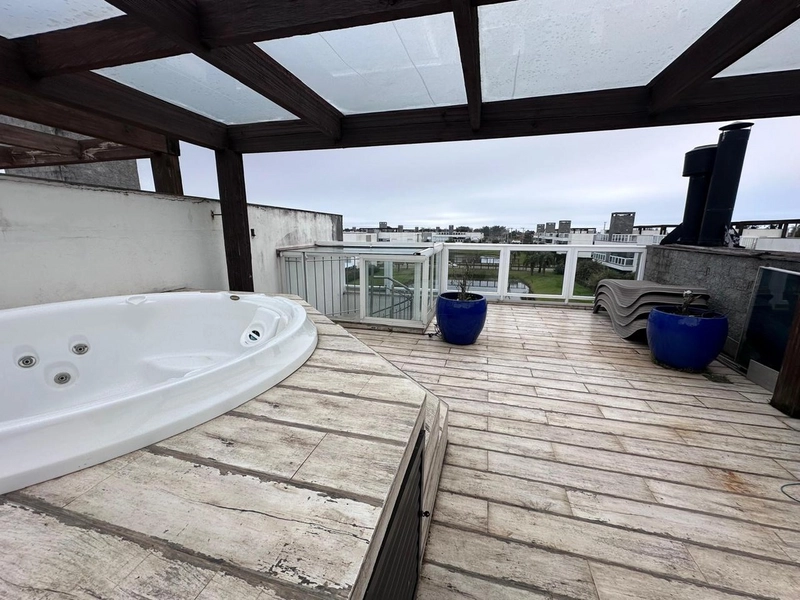 BELÍSSIMA COBERTURA À VENDA CONDOMÍNIO ROSSI ATLANTIDA XANGRILA: 13ª foto da galeria de imagens do imóvel