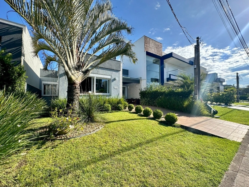 Casas à venda em Xangri-Lá, Condomínio Las Palmas.