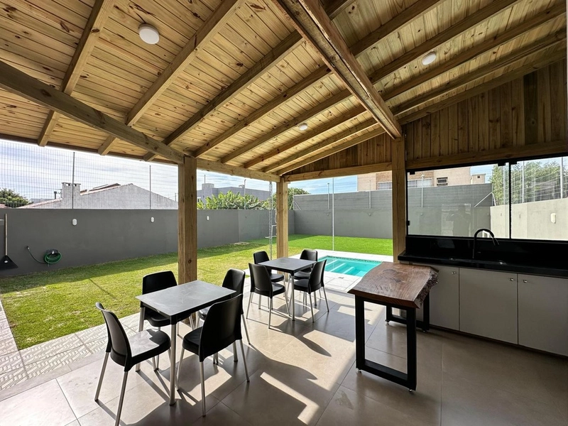 Sobrado à venda com 220m², 3 dormitórios, 1 suíte, Centro Xangrilá: 32ª foto da galeria de imagens do imóvel