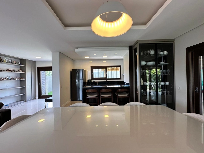 Sobrado à venda com 220m², 3 dormitórios, 1 suíte, Centro Xangrilá: 7ª foto da galeria de imagens do imóvel