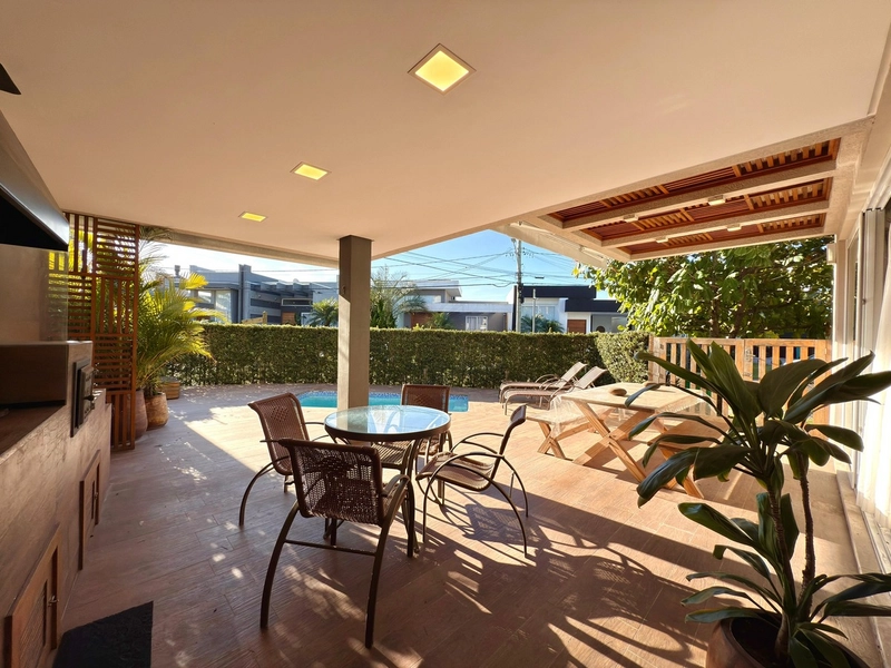 Casas à venda em Xangri-Lá, Condomínio Las Palmas.