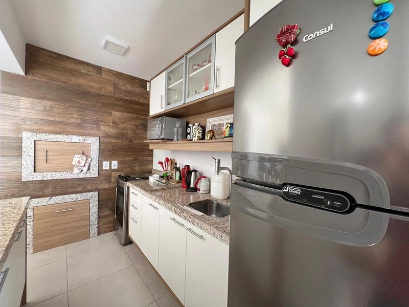 APARTAMENTO 2 QUARTOS COM SUÍTE 2 QUADRAS DO MAR: 7ª foto da galeria de imagens do imóvel