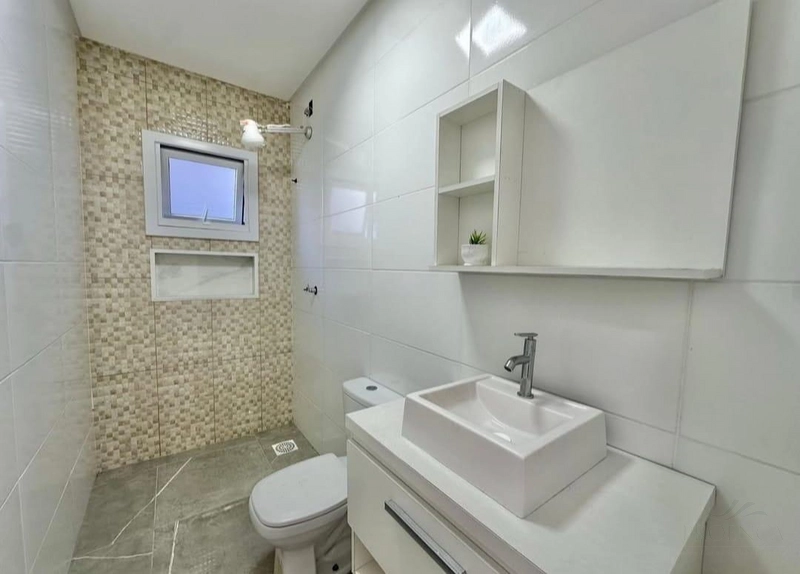 CASA 3 QUARTOS COM SUITE 1 QUADRA DO MAR: 9ª foto da galeria de imagens do imóvel