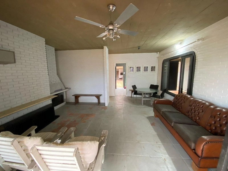 Excelente Casa comercial ponto estratégico Centro de Xangri-lá: 6ª foto da galeria de imagens do imóvel