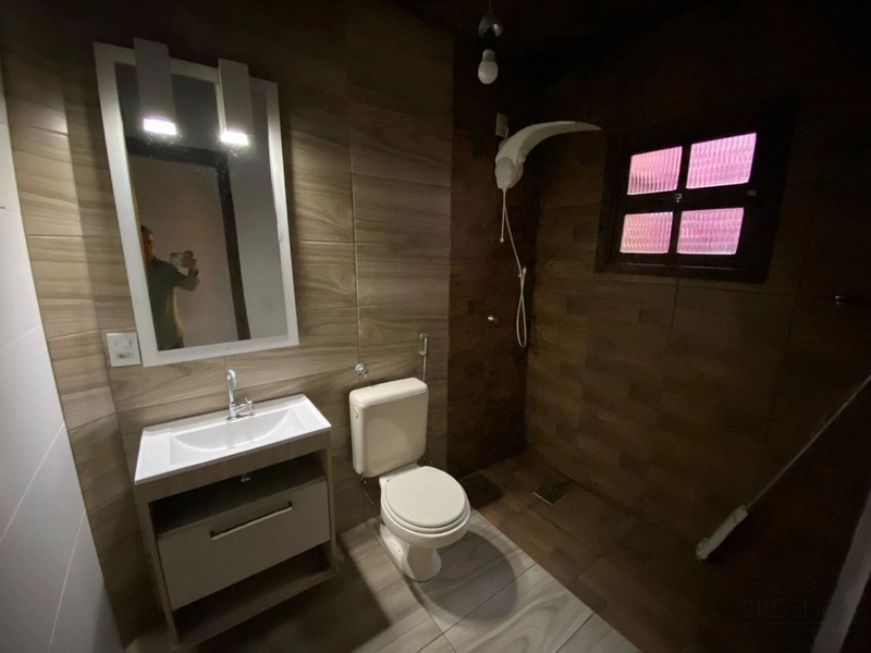 Excelente Casa comercial ponto estratégico Centro de Xangri-lá: 25ª foto da galeria de imagens do imóvel