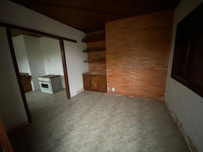 Excelente Casa comercial ponto estratégico Centro de Xangri-lá: 20ª foto da galeria de imagens do imóvel