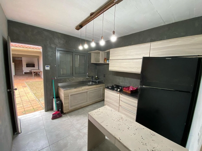 Excelente Casa comercial ponto estratégico Centro de Xangri-lá: 9ª foto da galeria de imagens do imóvel