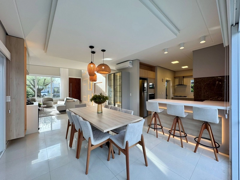 Sobrado á venda 04 suítes  Condado de Capão- Capão da Canoa: 4ª foto da galeria de imagens do imóvel