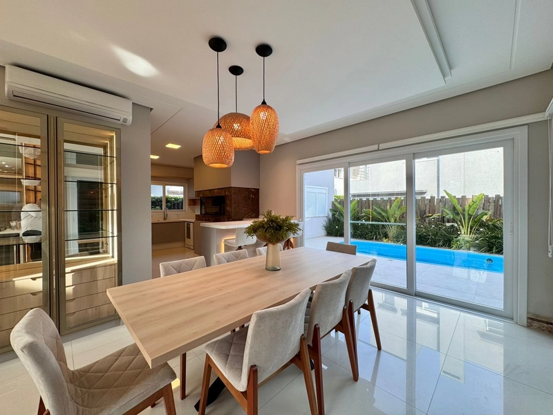 Sobrado á venda 04 suítes  Condado de Capão- Capão da Canoa: 5ª foto da galeria de imagens do imóvel