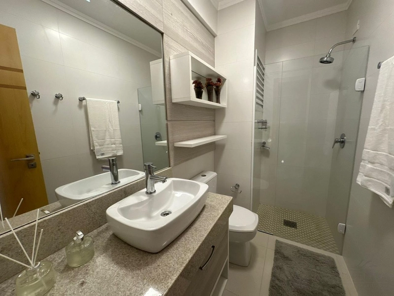 Apartamento de 3 Dormitórios 2 Box  vista mar!! ( Bairro Navegantes ): 17ª foto da galeria de imagens do imóvel