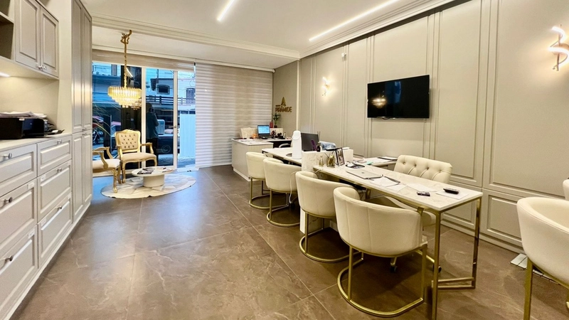 Loja comercial para locação  mobiliada com 41m²Capão da Canoa: 1ª foto da galeria de imagens do imóvel