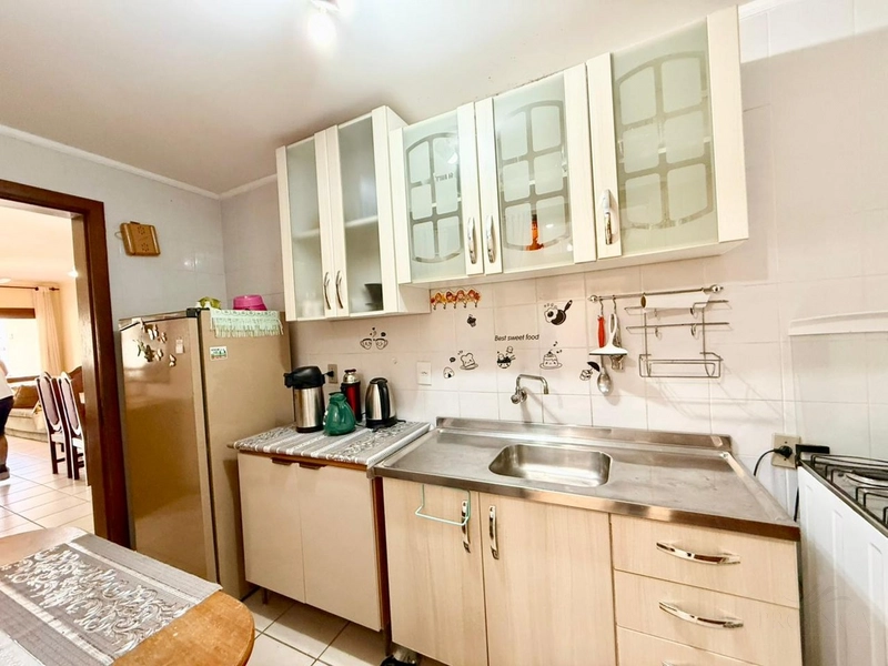 Apartamento de 2 Dormitórios com suíte ( Zona Nova de Capão ): 13ª foto da galeria de imagens do imóvel