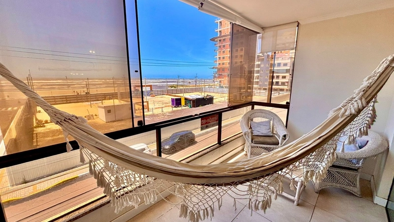 Excelente apartamento de frente Vista Mar, Centro de Capão da Canoa.: 1ª foto da galeria de imagens do imóvel