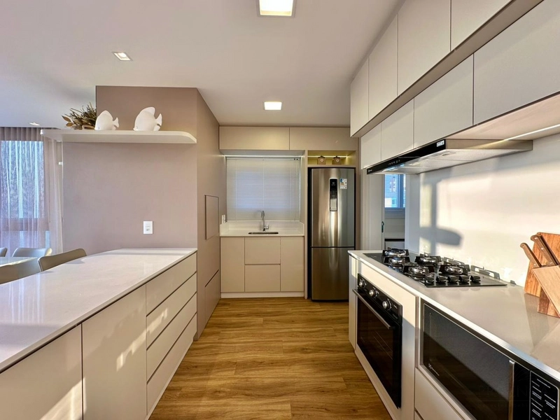 Apartamento de 2 Dormitórios Mobiliado e Decorado: 9ª foto da galeria de imagens do imóvel