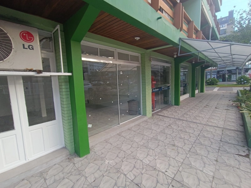 Loja Comercial com 46m² privativos Rua Sepé Centro Capão da Canoa: 1ª foto da galeria de imagens do imóvel
