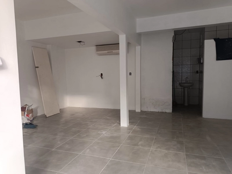 Loja Comercial com 46m² privativos Rua Sepé Centro Capão da Canoa: 4ª foto da galeria de imagens do imóvel