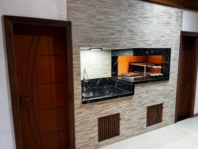 Chalé de praia 03 dormitórios todos sendo suíte com ar condicionado: 24ª foto da galeria de imagens do imóvel