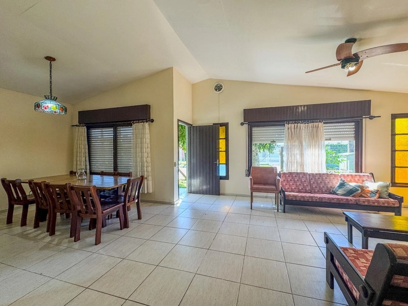 Casa 3 Dormitórios  Centro de Xangri-lá RS: 3ª foto da galeria de imagens do imóvel