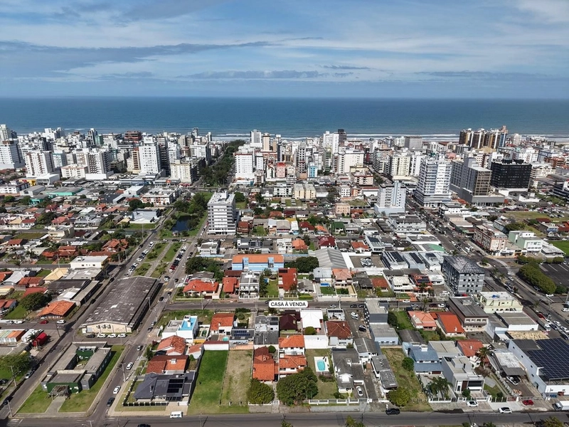 Casa 3 Dormitórios  Mobiliada ( Zona Nova de Capão 0: 17ª foto da galeria de imagens do imóvel