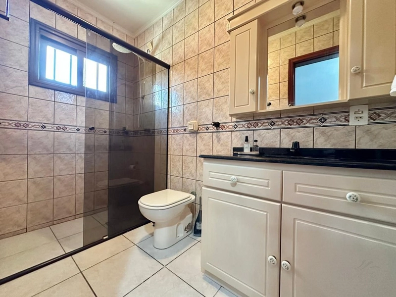 Casa 3 Dormitórios  Mobiliada ( Zona Nova de Capão 0: 22ª foto da galeria de imagens do imóvel