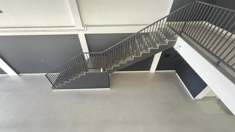 Prédio Comercial com 400m² ideal para instalação de sua Empresa: 11ª foto da galeria de imagens do imóvel