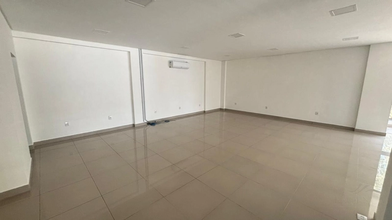 Prédio Comercial com 400m² ideal para instalação de sua Empresa: 12ª foto da galeria de imagens do imóvel
