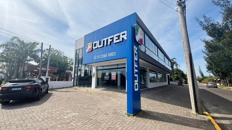 Prédio Comercial com 400m² ideal para instalação de sua Empresa: 1ª foto da galeria de imagens do imóvel