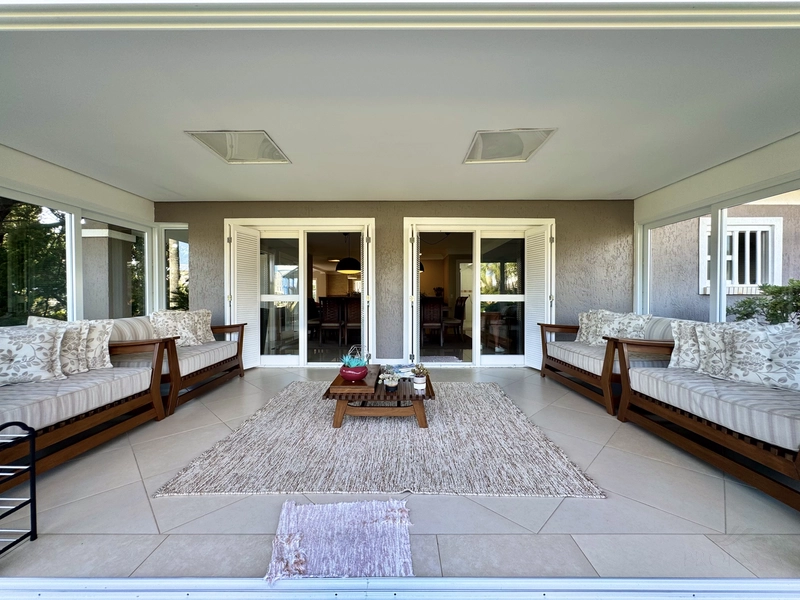 CASA TÉRREA EM REGIÃO NOBRE DE XANGRI-LÁ!: 13ª foto da galeria de imagens do imóvel