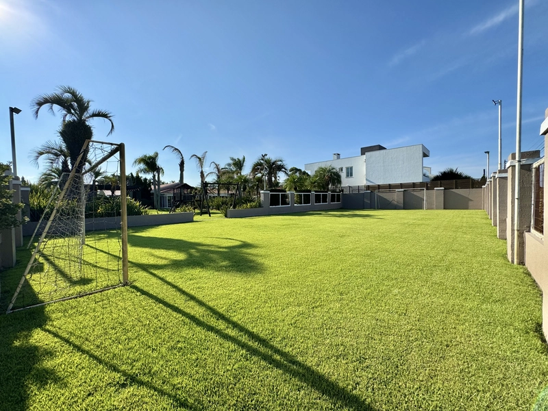 CASA TÉRREA EM REGIÃO NOBRE DE XANGRI-LÁ!: 8ª foto da galeria de imagens do imóvel