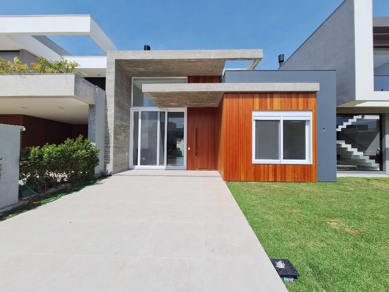 Casas em condomínio à venda em Xangri-Lá, Condomínio Sunset: 1ª foto da galeria de imagens do imóvel