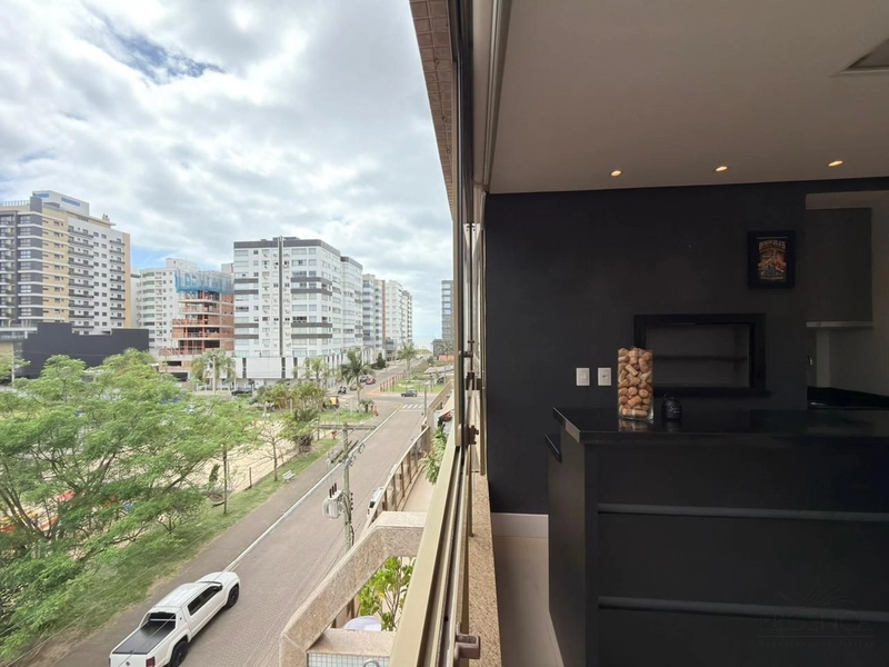 APARTAMENTO 03 DORMITÓRIOS À VENDA - EM FRENTE A PRAÇA !!!: 6ª foto da galeria de imagens do imóvel