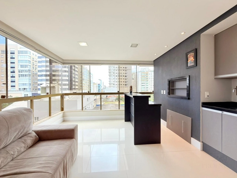 APARTAMENTO 03 DORMITÓRIOS À VENDA - EM FRENTE A PRAÇA !!!: 8ª foto da galeria de imagens do imóvel