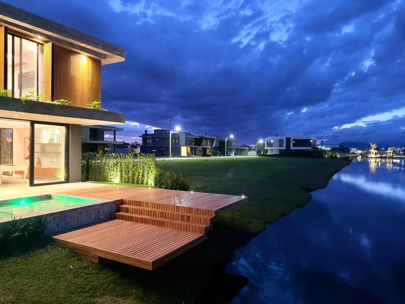 SOBRADO À BEIRA LAGO - ALTO PADRÃO - MOBILIADO & DECORADO: 43ª foto da galeria de imagens do imóvel