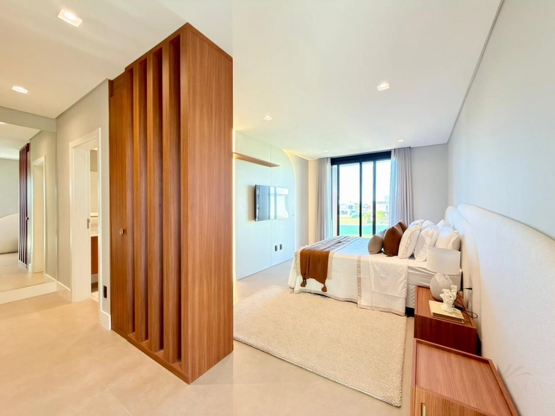 SOBRADO À BEIRA LAGO - ALTO PADRÃO - MOBILIADO & DECORADO: 26ª foto da galeria de imagens do imóvel