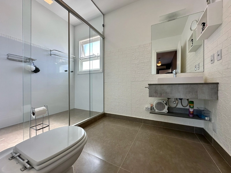 SOBRADO COM PISCINA NO CENTRO DE ATLÂNTIDA: 17ª foto da galeria de imagens do imóvel