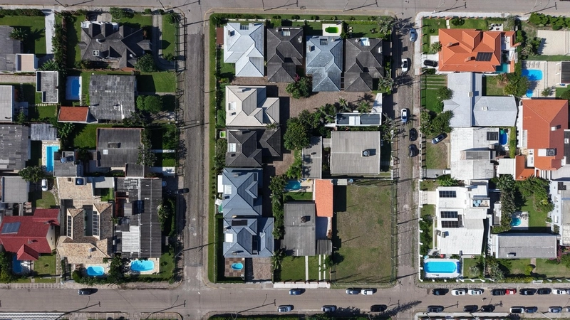SOBRADO COM PISCINA NO CENTRO DE ATLÂNTIDA: 23ª foto da galeria de imagens do imóvel