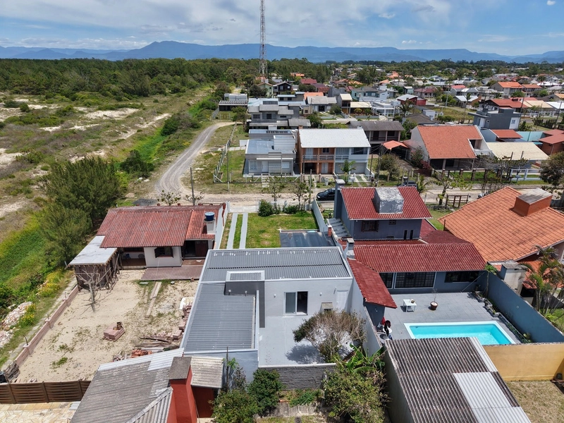 * MELHOR NEGÓCIO EM CASA FORA DE CONDOMÍNIO * ⁠Apenas 02 RUAS DO MAR *: 24ª foto da galeria de imagens do imóvel