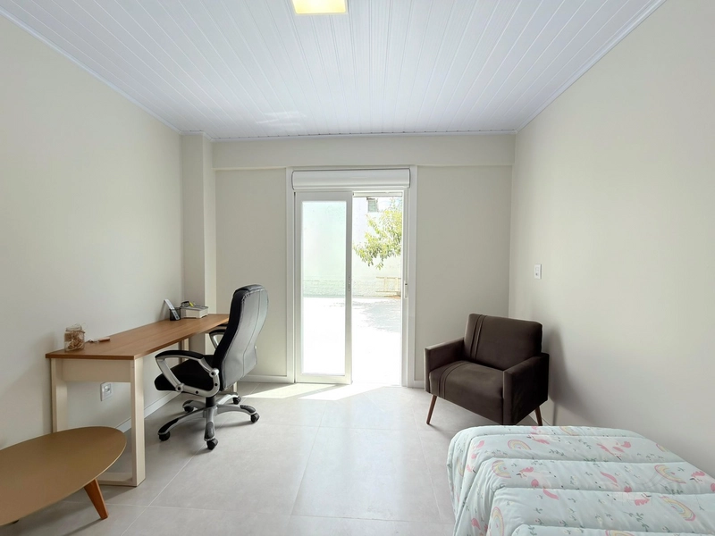 * MELHOR NEGÓCIO EM CASA FORA DE CONDOMÍNIO * ⁠Apenas 02 RUAS DO MAR *: 21ª foto da galeria de imagens do imóvel