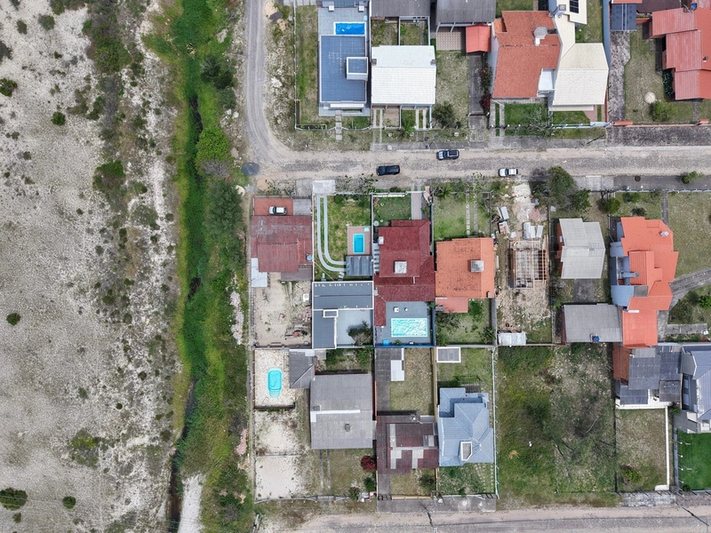 * MELHOR NEGÓCIO EM CASA FORA DE CONDOMÍNIO * ⁠Apenas 02 RUAS DO MAR *: 25ª foto da galeria de imagens do imóvel