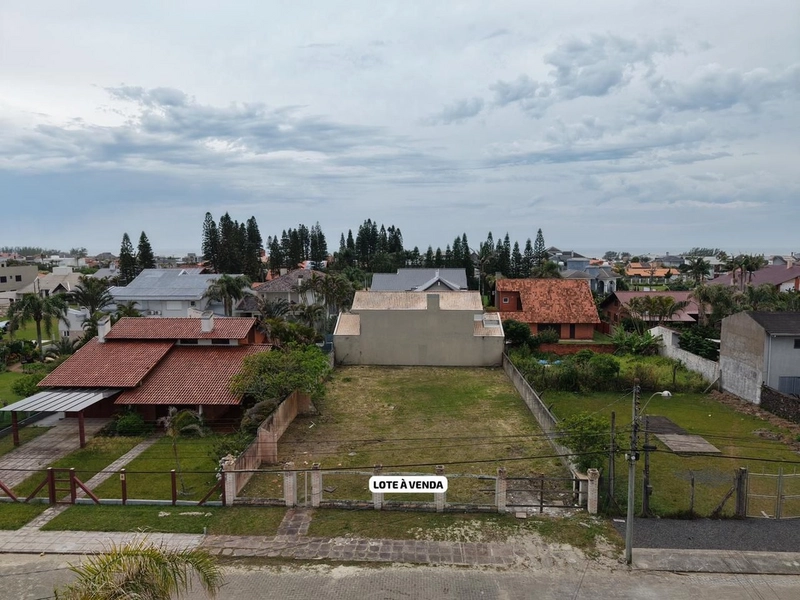 TERRENO À VENDA EM ATLÂNTIDA - APENAS 890 MIL: 1ª foto da galeria de imagens do imóvel
